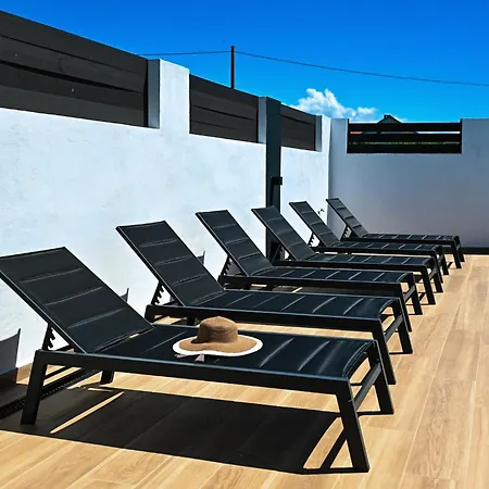 Modern House With Pool & Indoor Heated Jacuzzi 빌라 Vlasnovic